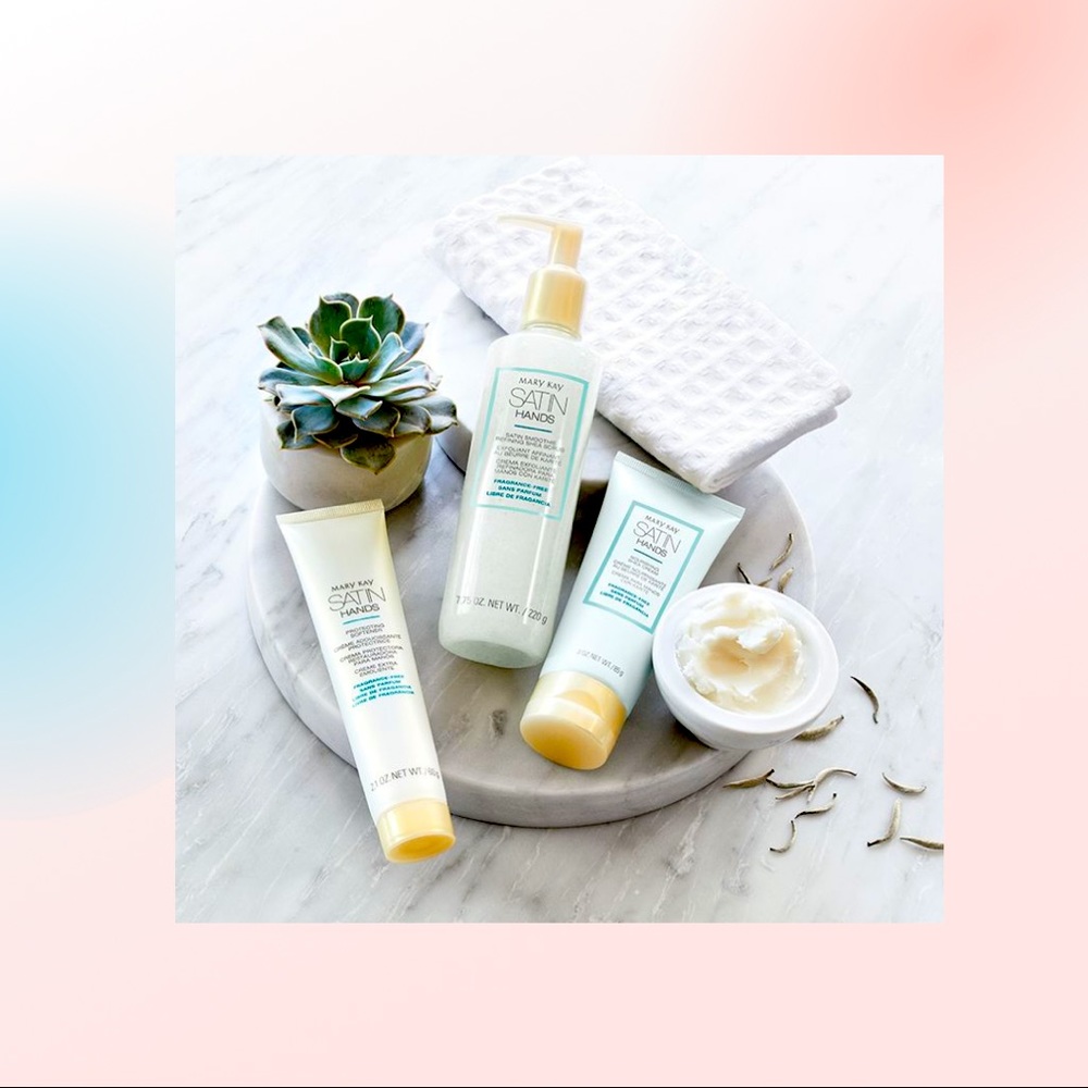 Satin hands set